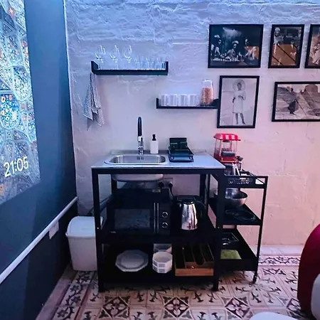 Cinema In Apartment *